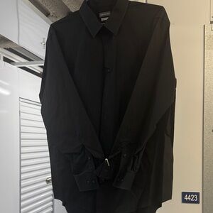 Van Heusen Black Men’s Dress Shirt - Like New